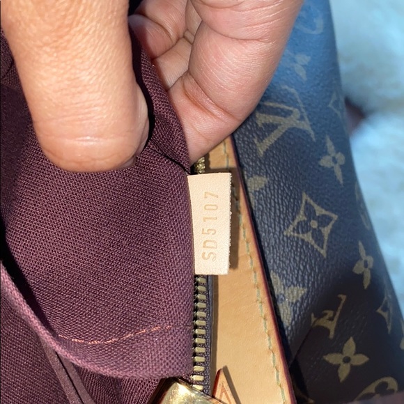 Louis Vuitton Bag Berri PM - Picture 3 of 6